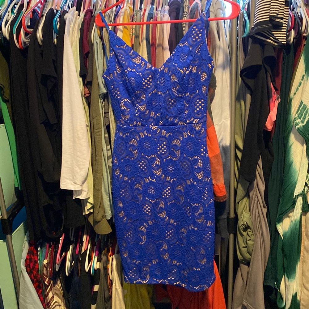 Jodi Kristopher royal blue lace dress